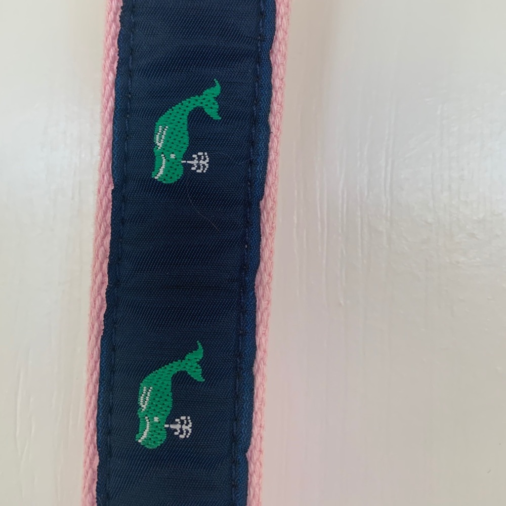 Vineyard Vines Belts size medium Whale and Boat